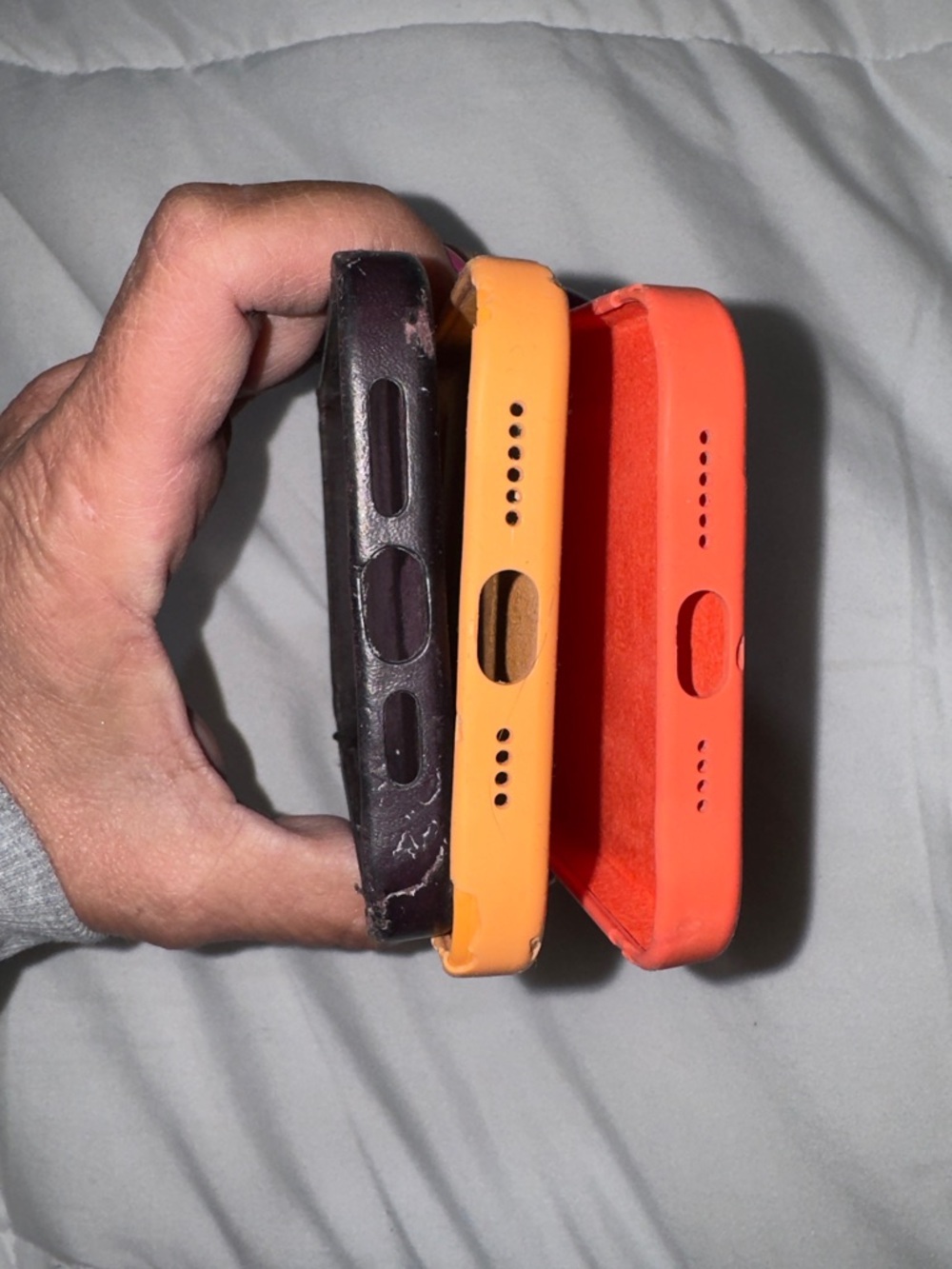 Authentic Apple iPhone 13 Pro Max cases (bundle) - Picture 6 of 13